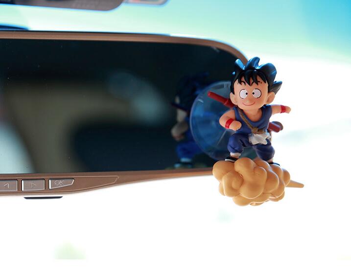 Flying Son Goku - Action Figure